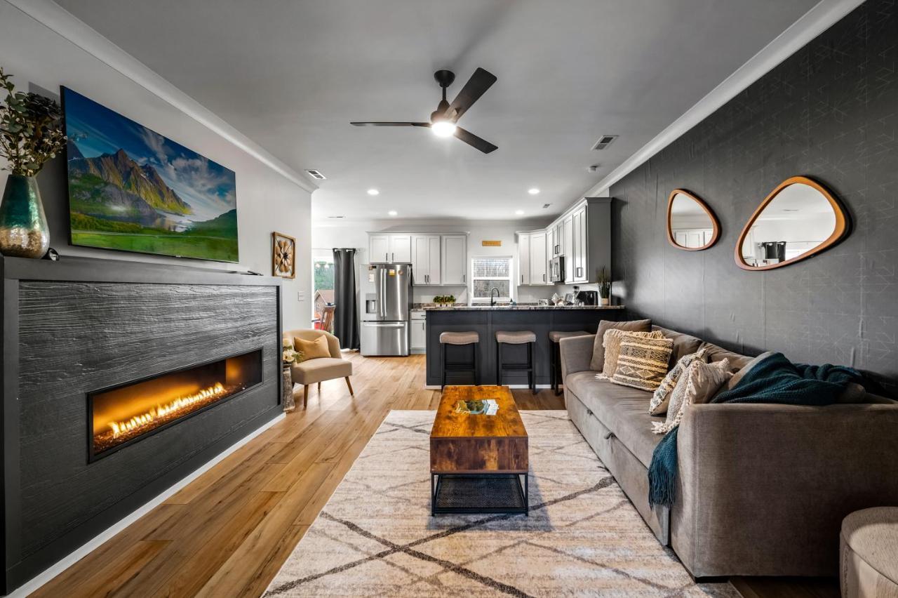 *Dog Friendly*Modern Home-Minutes To Dollywood, Gatlinburg, Smoky Mountains & Pigeon Forge! Экстерьер фото