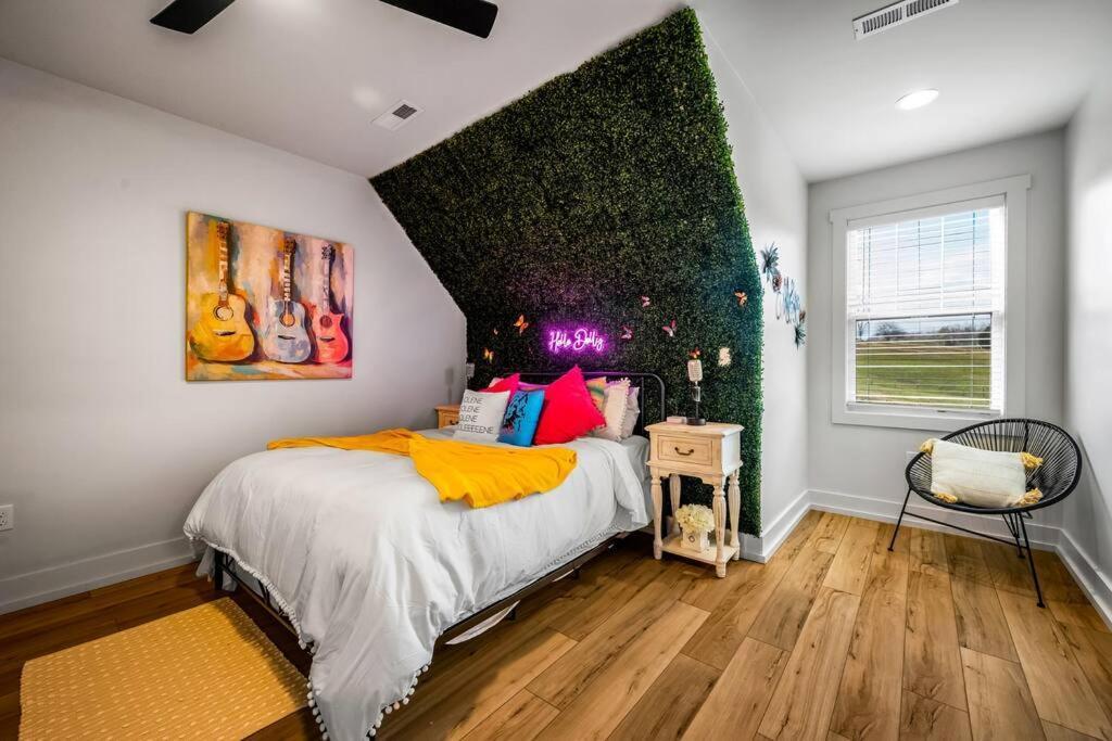 *Dog Friendly*Modern Home-Minutes To Dollywood, Gatlinburg, Smoky Mountains & Pigeon Forge! Экстерьер фото