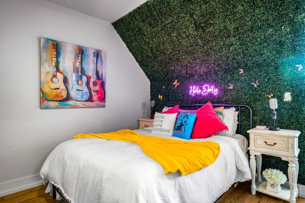*Dog Friendly*Modern Home-Minutes To Dollywood, Gatlinburg, Smoky Mountains & Pigeon Forge! Экстерьер фото