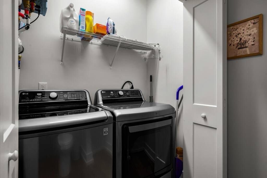 *Dog Friendly*Modern Home-Minutes To Dollywood, Gatlinburg, Smoky Mountains & Pigeon Forge! Экстерьер фото