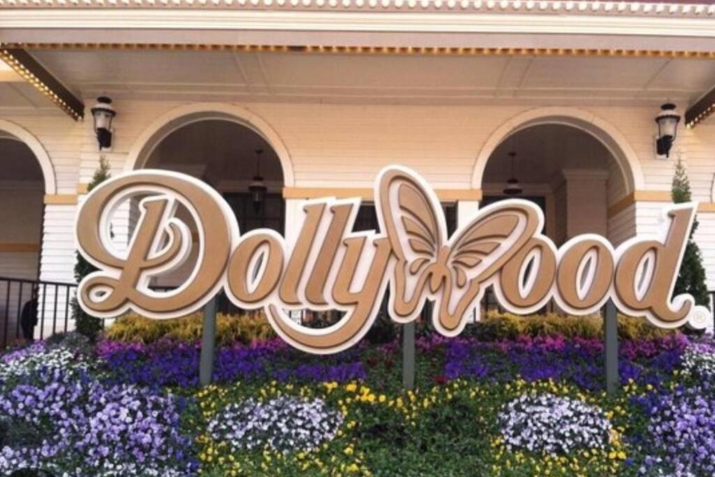 *Dog Friendly*Modern Home-Minutes To Dollywood, Gatlinburg, Smoky Mountains & Pigeon Forge! Экстерьер фото